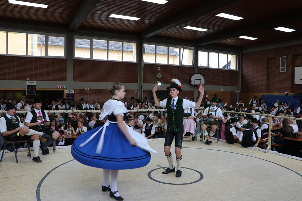 2024 Gaujugenddirndldrahn g