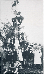 Maibaum beim Blieninger in Ruhensdorf maibaum blieninger1930k